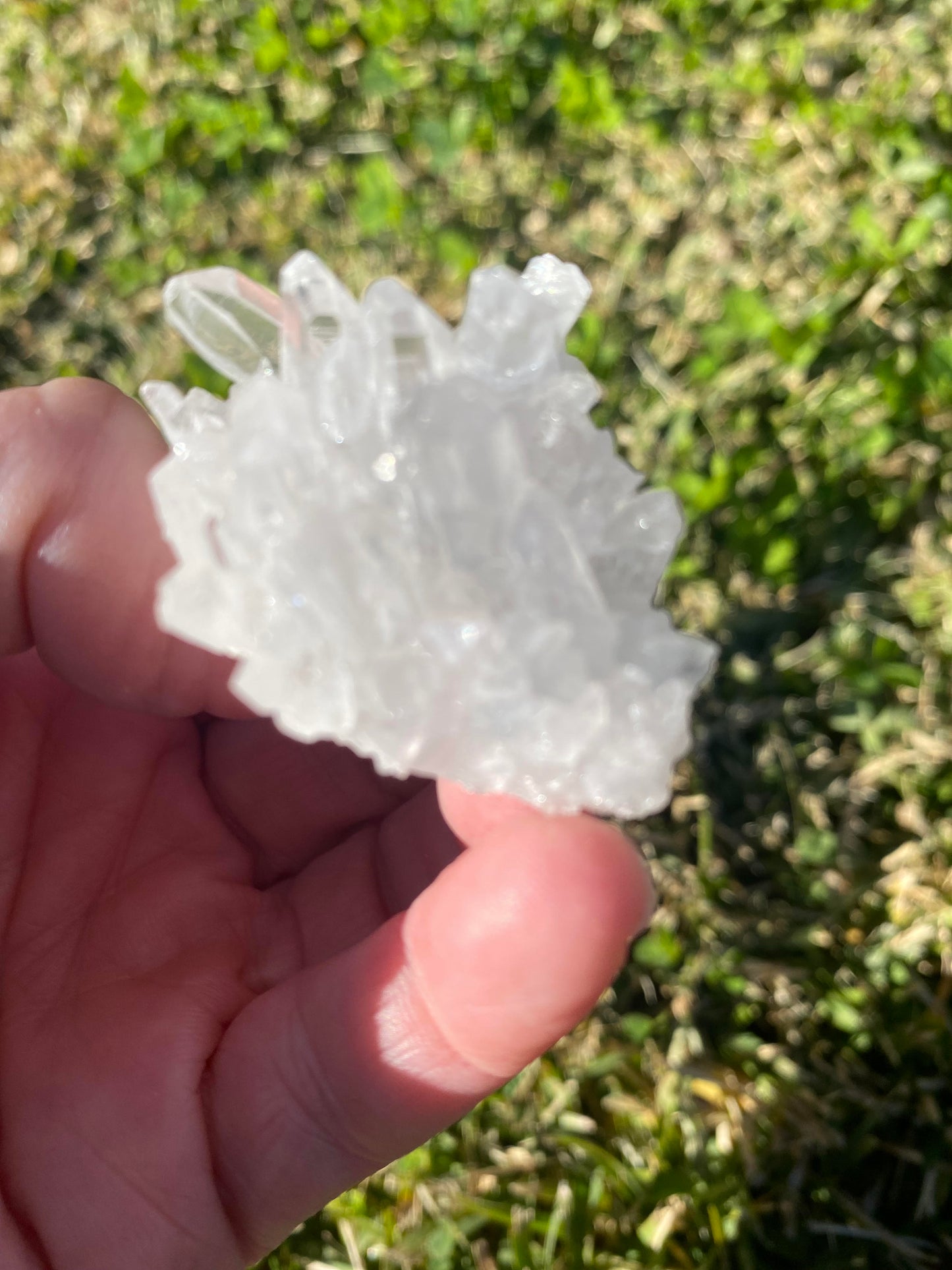 Clear quartz cluster crystal raw Small 30 grams rock specimen mineral Feng Shui crystal shop business Ryde Sydney Australia healing stone