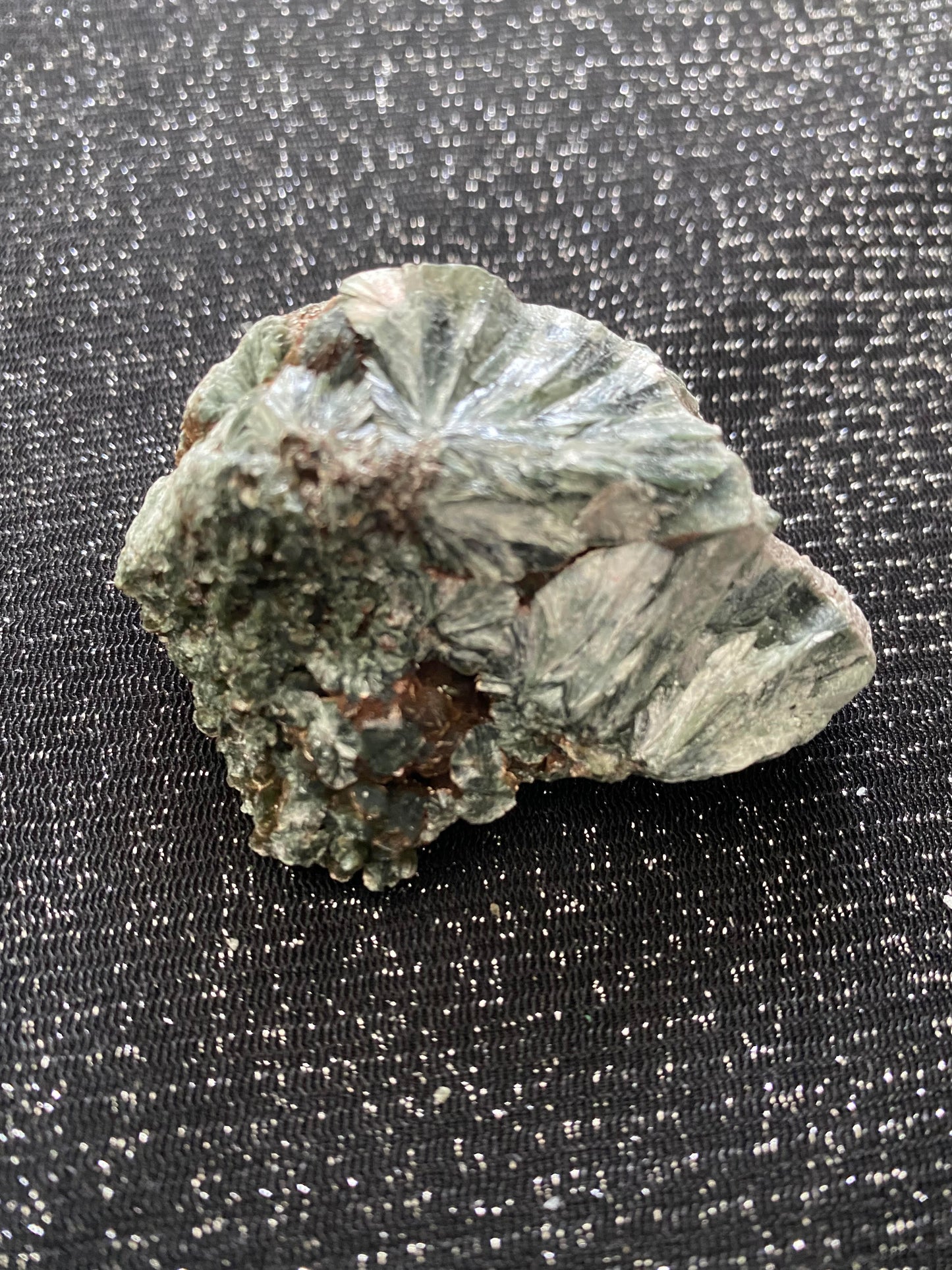 Seraphinite Siberian raw rock | 81 grams