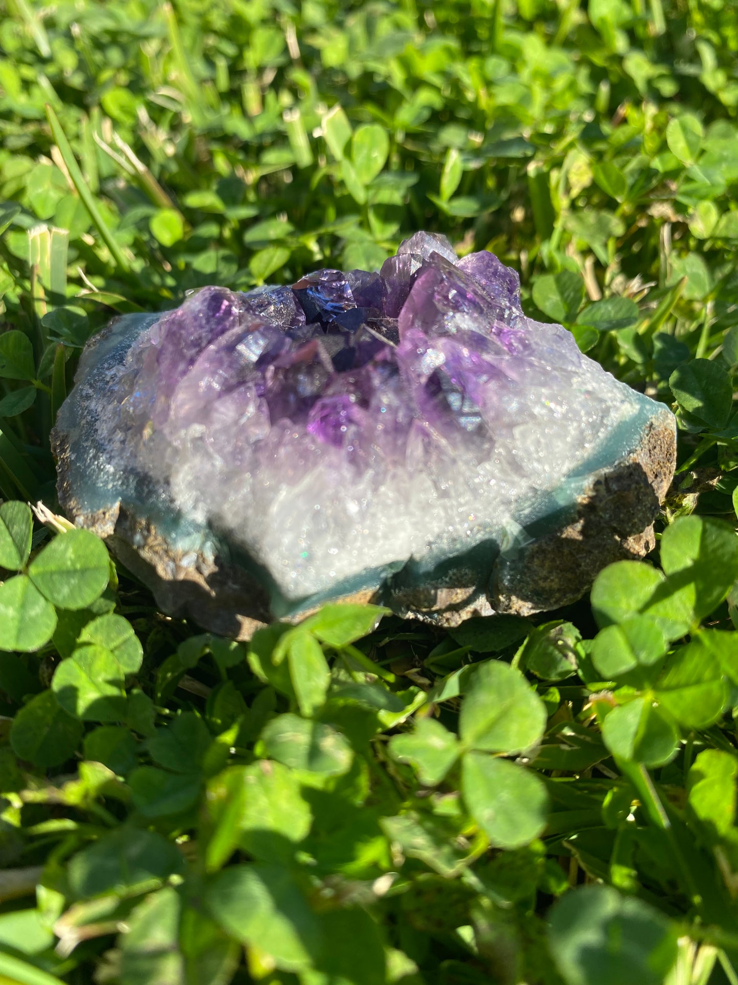 Amethyst small cluster geode | 158 grams